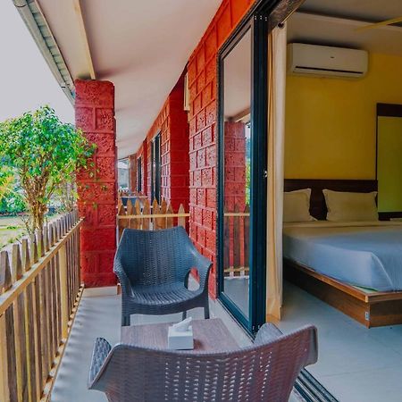 The Oak Woods Hotel Mahābaleshwar Kültér fotó