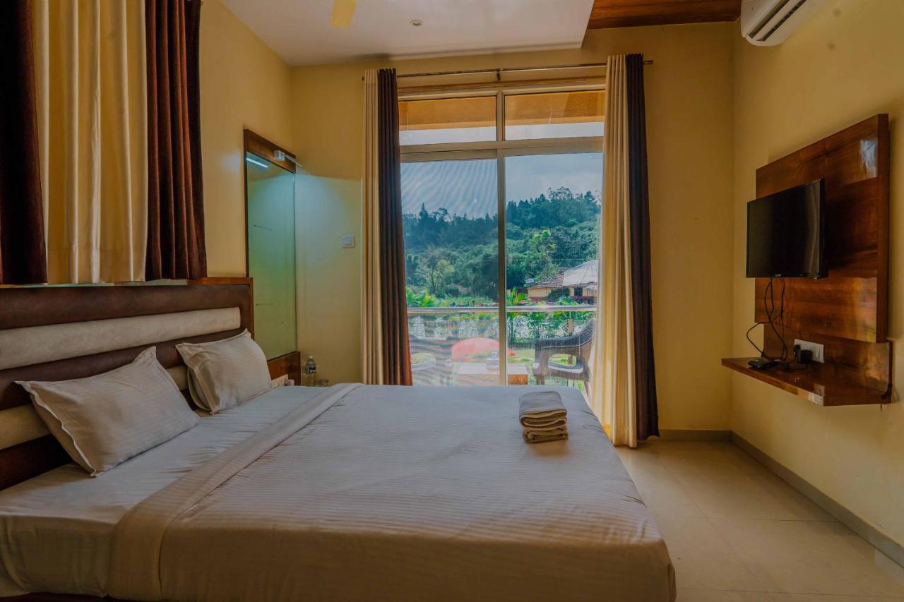 The Oak Woods Hotel Mahābaleshwar Kültér fotó